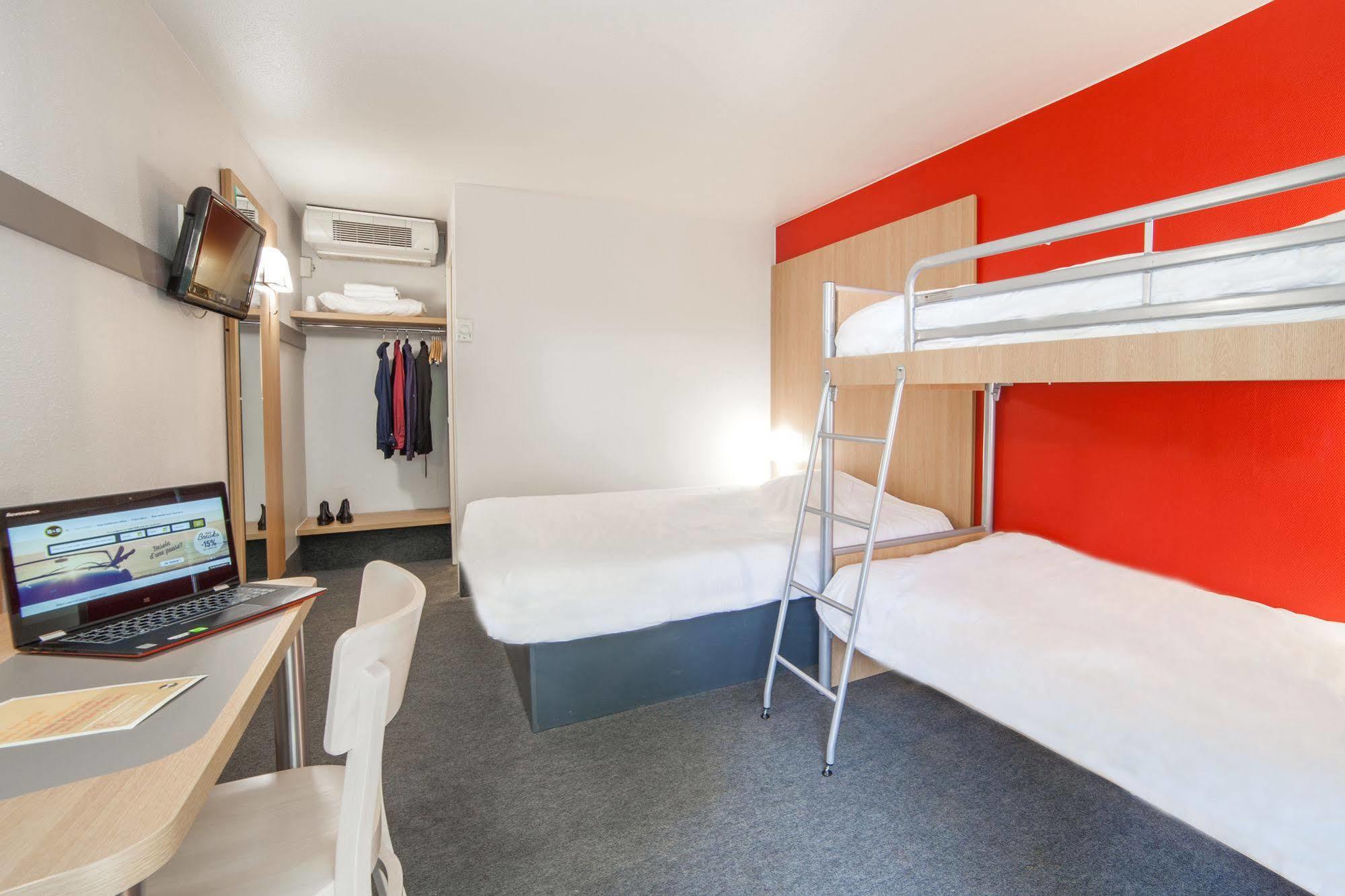 B&B HOTEL Herblay Eksteriør billede